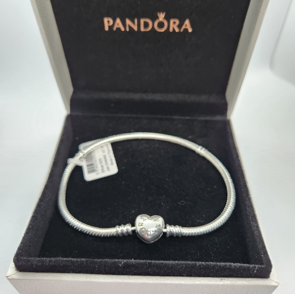 Pandora Moments Sparkling Heart Claps Snake Chain Bracelet Size 8.3 inches - Picture 6 of 7